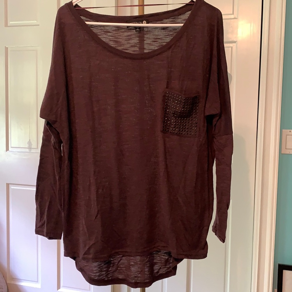 Long sleeve eggplant top with detailed pocket